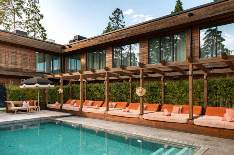 Poolparty och BBQ på Ellery Beach House